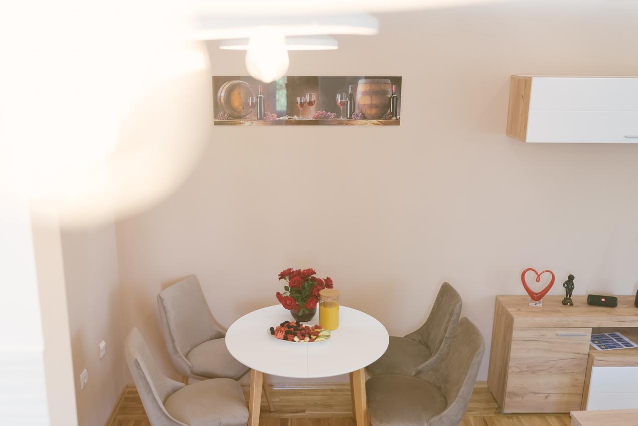 Apartment Luxury Explorer Podgorica Eksteriør bilde