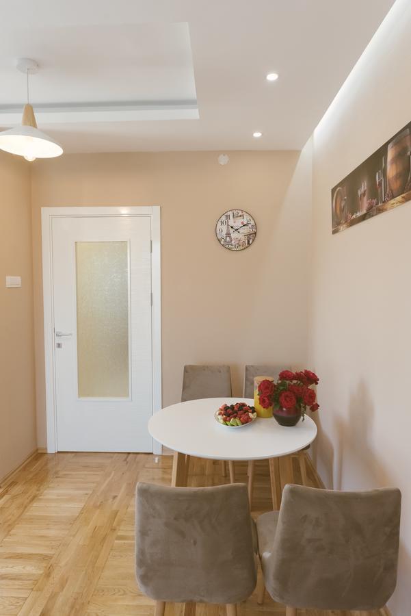 Apartment Luxury Explorer Podgorica Eksteriør bilde